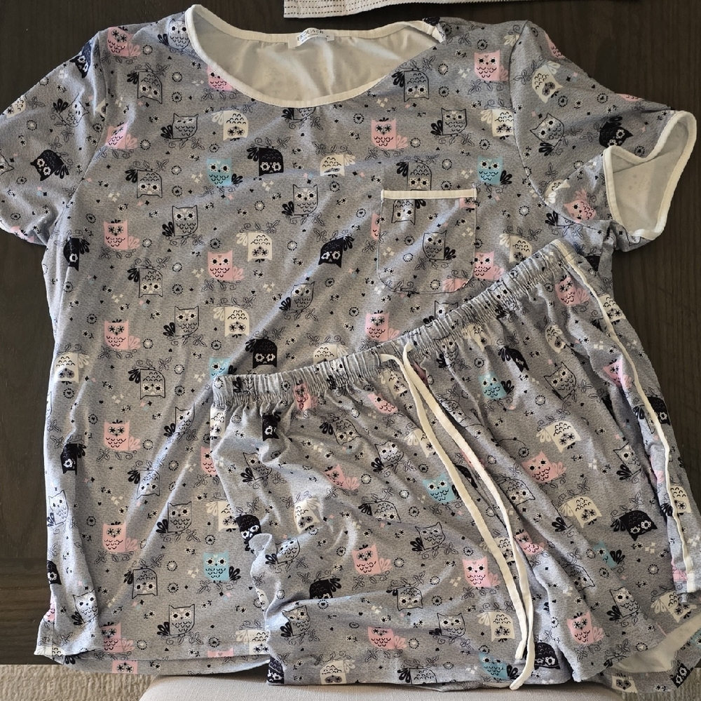 Ekouaer Owl Print Pajama Set-Shorts and Top Women's XL